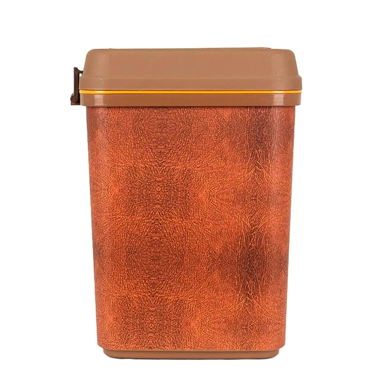 Papperskorgen Formsprutning i formetikett